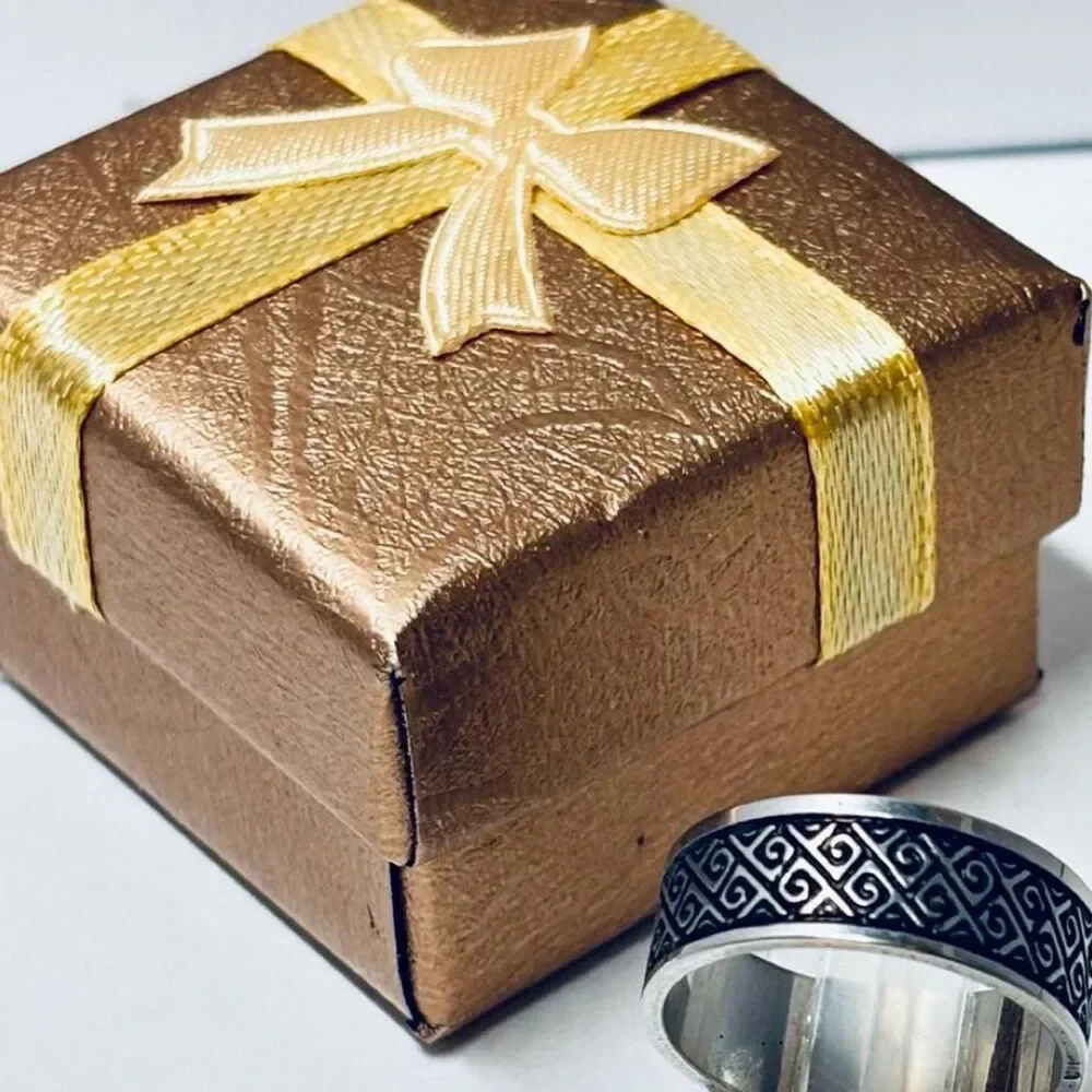 Unbranded Men's Silver and Gold Jewellery